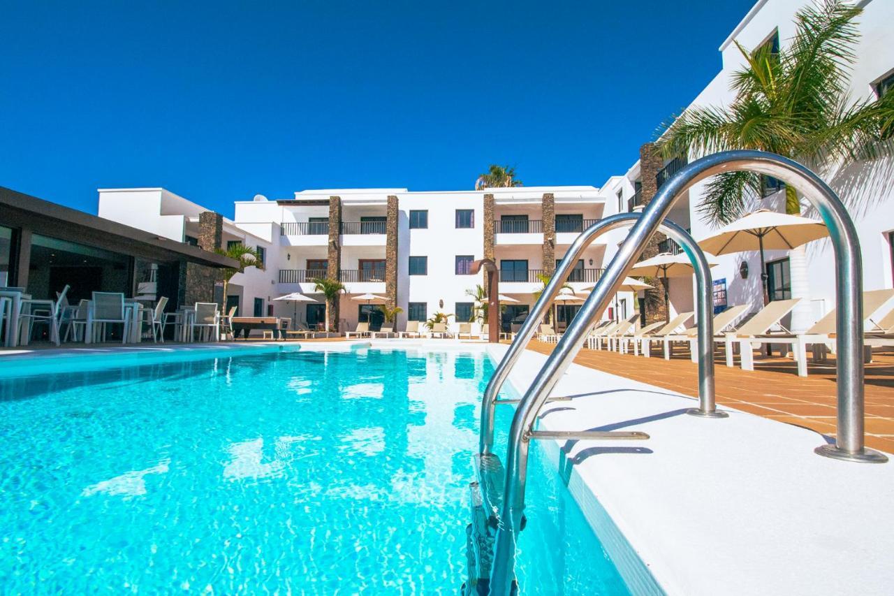Club Atlantico Apartment Пуерто дел Кармен Екстериор снимка