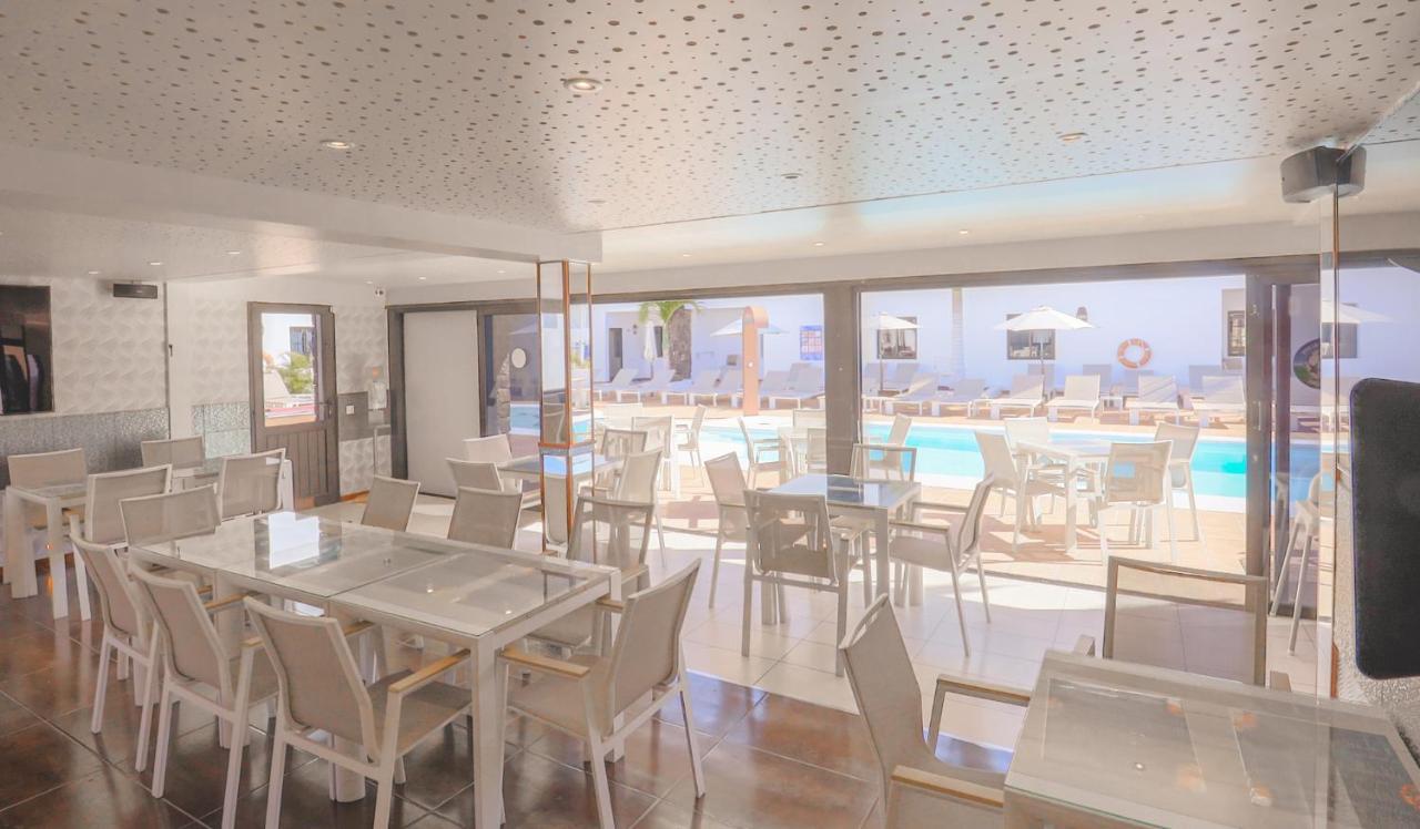 Club Atlantico Apartment Пуерто дел Кармен Екстериор снимка