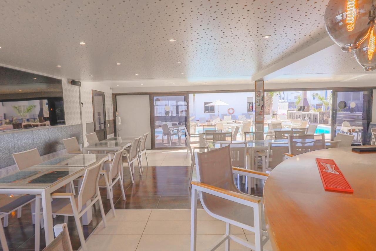 Club Atlantico Apartment Пуерто дел Кармен Екстериор снимка