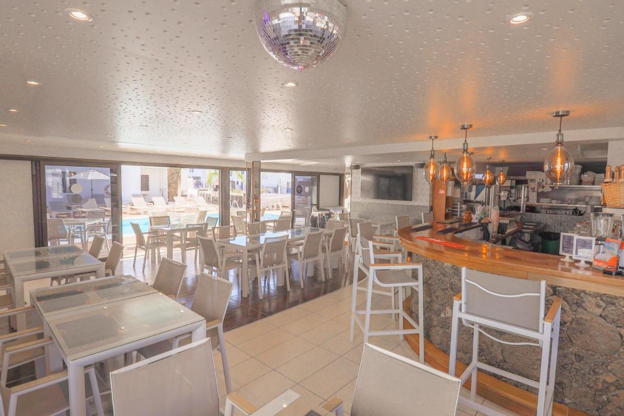 Club Atlantico Apartment Пуерто дел Кармен Екстериор снимка