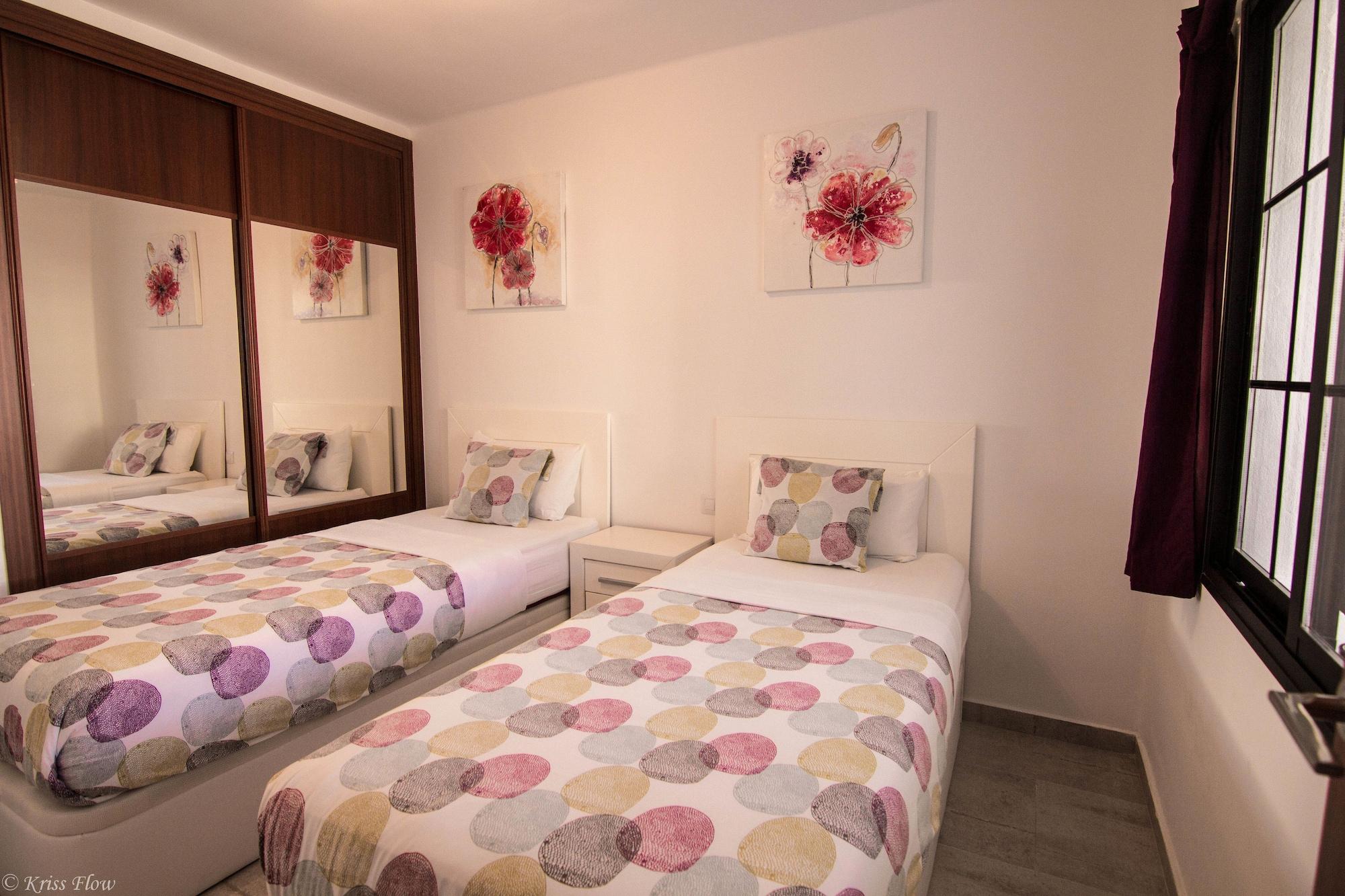 Club Atlantico Apartment Пуерто дел Кармен Екстериор снимка